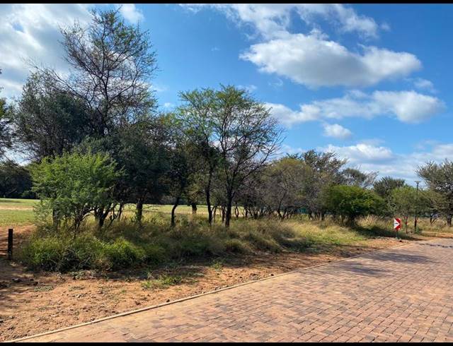 LAND FOR SALE IN CHROOM PARK